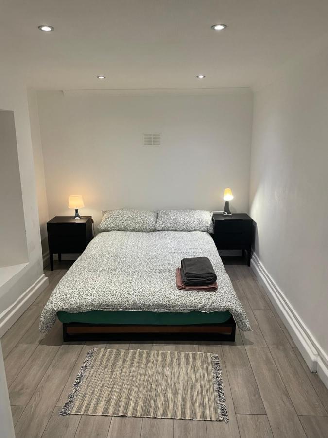 Plough Way Flat Apartamento Londres Exterior foto